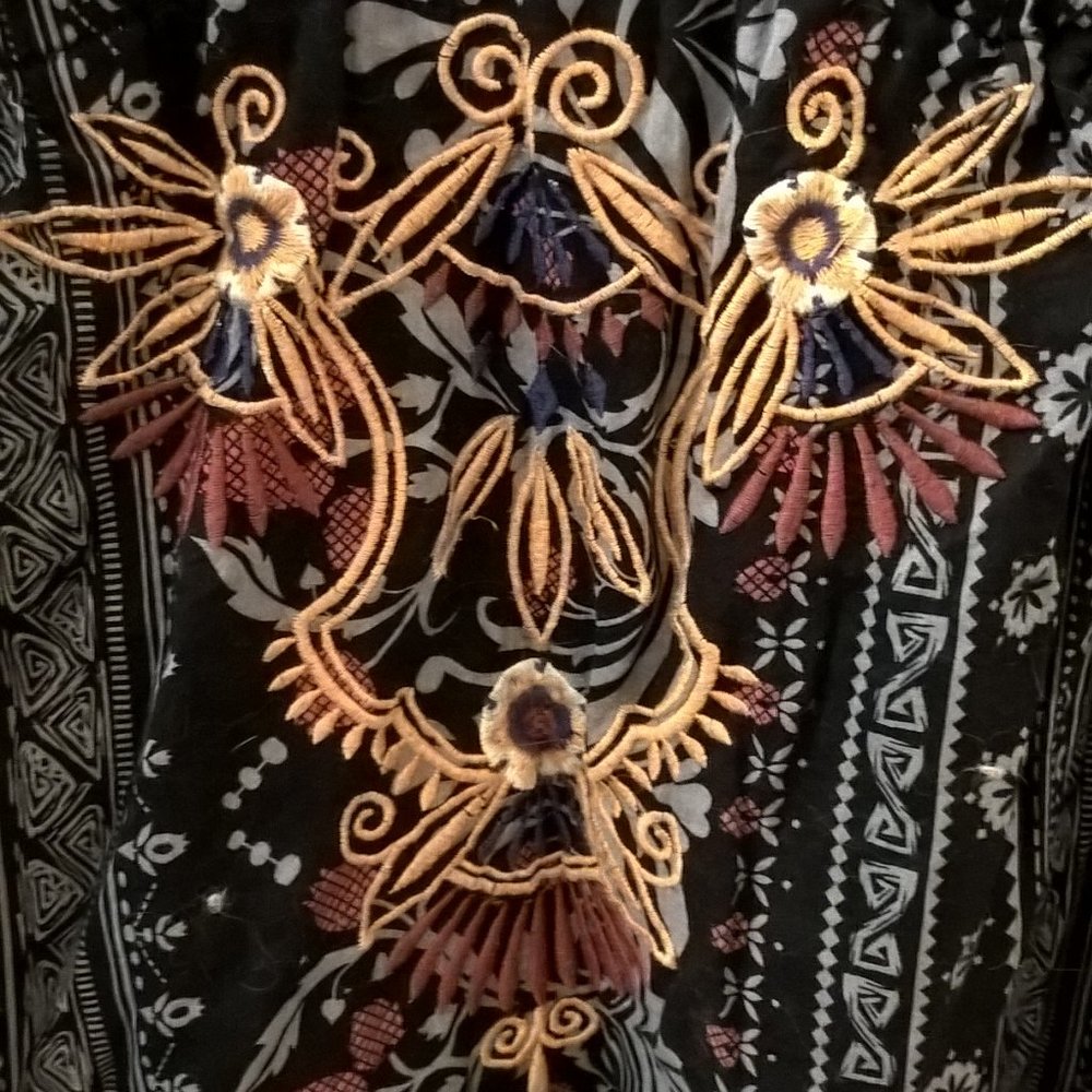 Twenty-One Multi-Patterned Tunic Medium - image 3